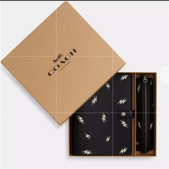 ⚡️ COACH BOXED NOTEBOOK AND PENCIL CASE SET WITH LIGHTING BOLT PRINT ⚡️ NWT ⚡️
